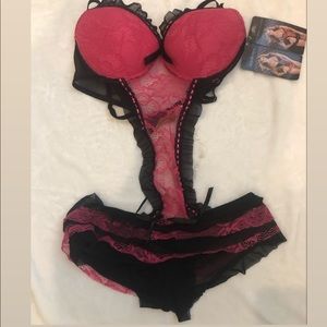 Just Sexy Lingerie- NWT